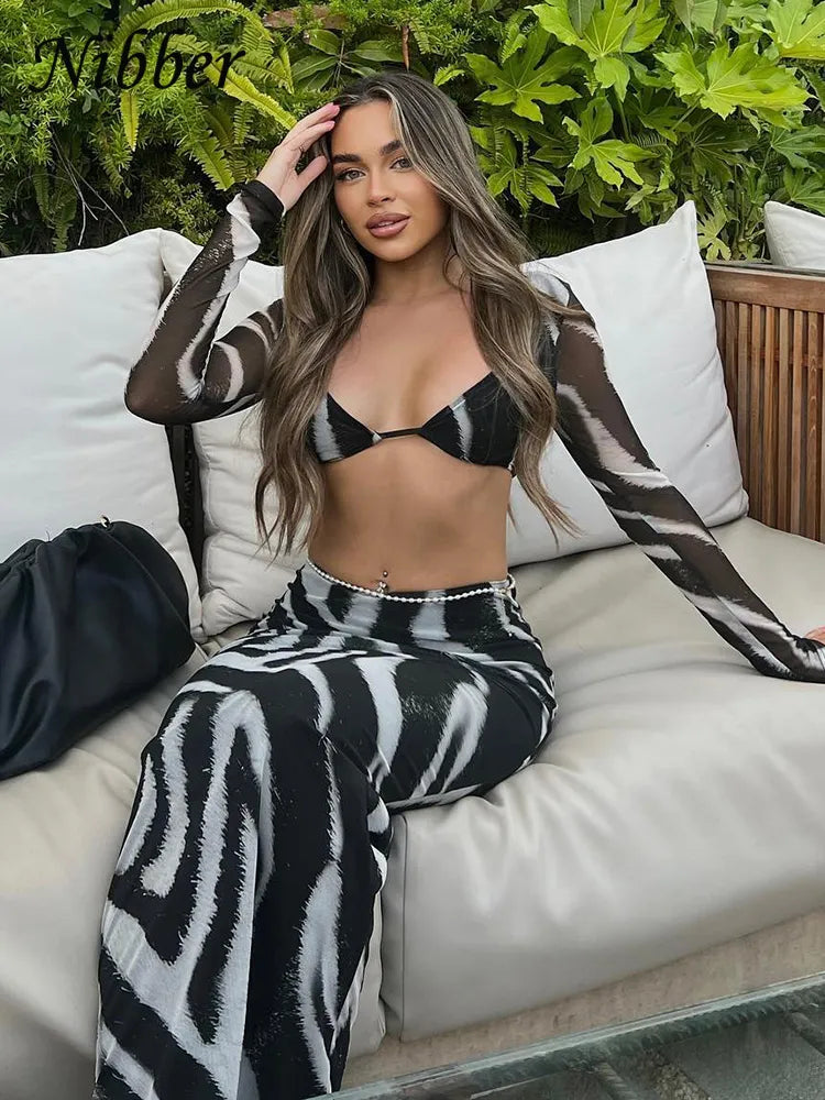 Stripe Two Piece Set V-neck Pullover Low-cut +Slim Skirt